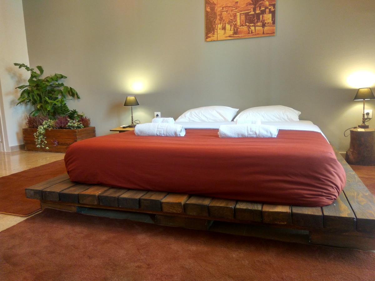 Lavender Apartment Kalamata Bagian luar foto